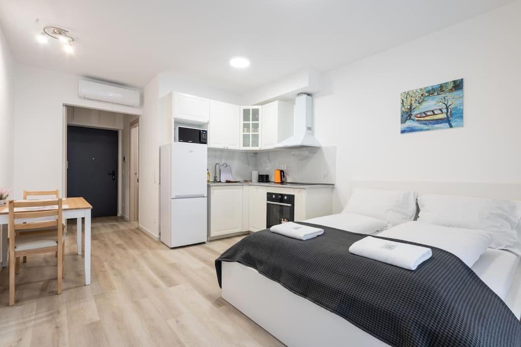 בודפשט Oaks Studio With Balcony מראה חיצוני תמונה